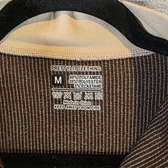 Pretty Little Thing Tan Beige Ribbed Crinkle Rib Half Zip Bodysuit Women Sz Med - Picture 4 of 6